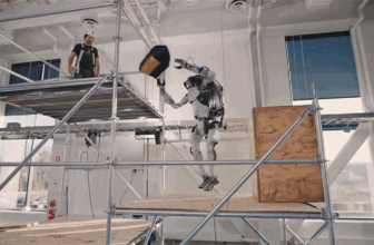 Boston Dynamics Reveals Off Atlas R...