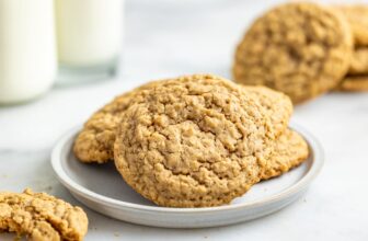 Chewy Oatmeal Cookies – thest...