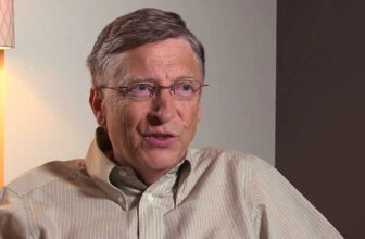 Bill Gates Predicts: AI Will Replac...