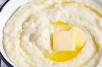 How to Cook Grits {Creamy & De...