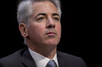 Pro-Trump Billionaires Play Stupid ...