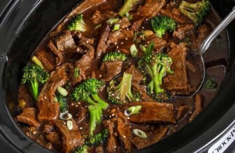 Slow Cooker Beef and Broccoli