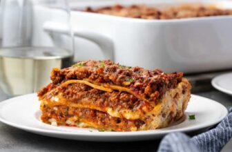 The Best Lasagna | Cookies & C...