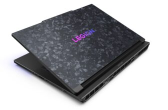 The 18-inch Lenovo Legion 9i can sw...