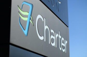 Cable giants Cox and Charter agree ...