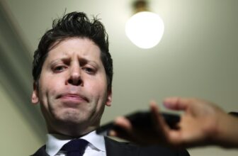 ChatGPT Tells Users to Alert the Me...