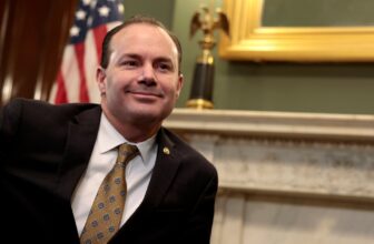 MAGA Senator Mike Lee Falls for Fak...
