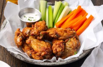 Air Fryer Chicken Wings (Crispiest ...