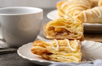Apple Turnovers (Easy Recipe!) | Co...
