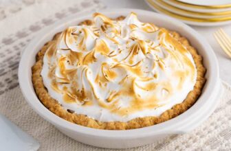 Sweet Potato Pie with Marshmallow M...