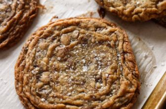 Giant Crinkled Chocolate Chip Cooki...